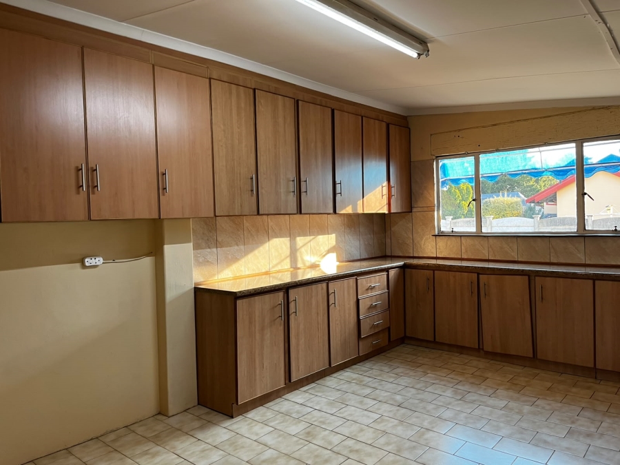 3 Bedroom Property for Sale in La Hoff North West
